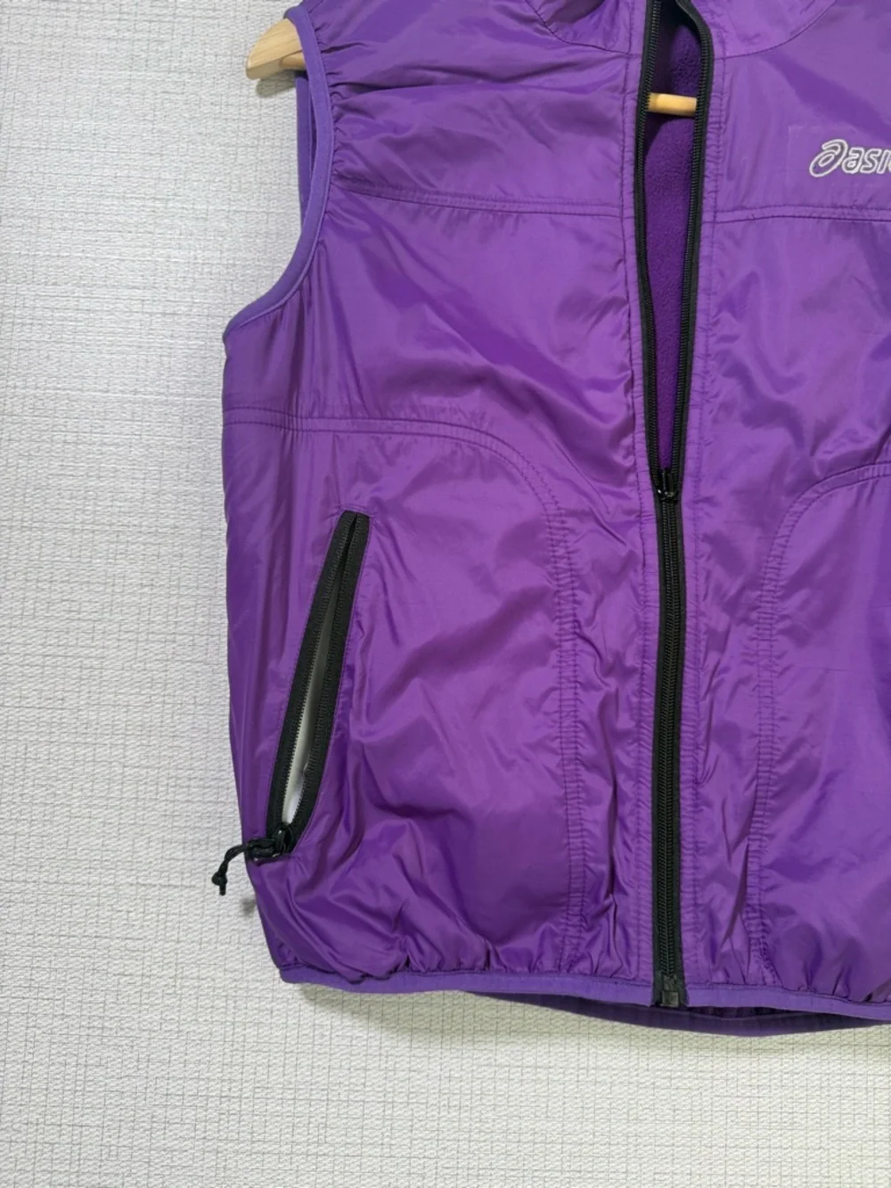 ASICS Purple Running Zip-Front Vest - Reversible - Picture 2 of 7